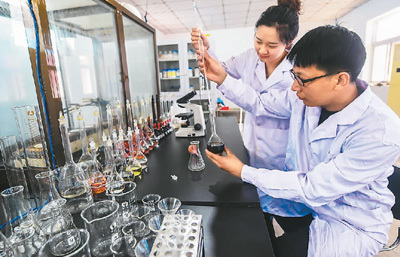 新型有机肥助农增收 生物有机肥料研发的突破与实践